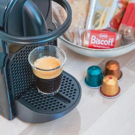 Exclusive Loft Crocetta - Free Private Parking & Wi-fi - 5 Min To Metro Nizza - Ac Nyaraló