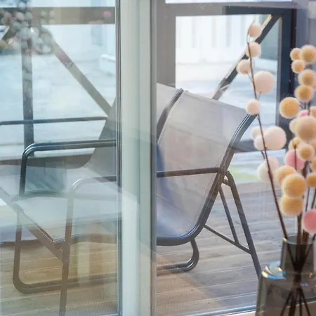 Nyaraló Exclusive Loft Crocetta - Free Private Parking & Wi-fi - 5 Min To Metro Nizza - Ac *