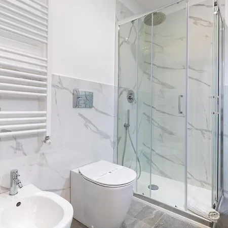 Exclusive Loft Crocetta - Free Private Parking & Wi-fi - 5 Min To Metro Nizza - Ac Nyaraló Torino