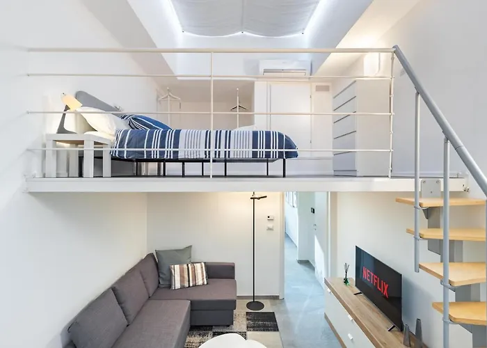度假居 Exclusive Loft Crocetta - Free Private Parking & Wi-fi - 5 Min To Metro Nizza - Ac 都灵