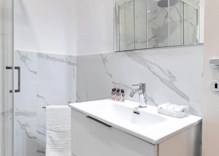 Exclusive Loft Crocetta - Free Private Parking & Wi-fi - 5 Min To Metro Nizza - Ac 都灵