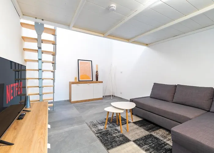 Exclusive Loft Crocetta - Free Private Parking & Wi-fi - 5 Min To Metro Nizza - Ac 都灵